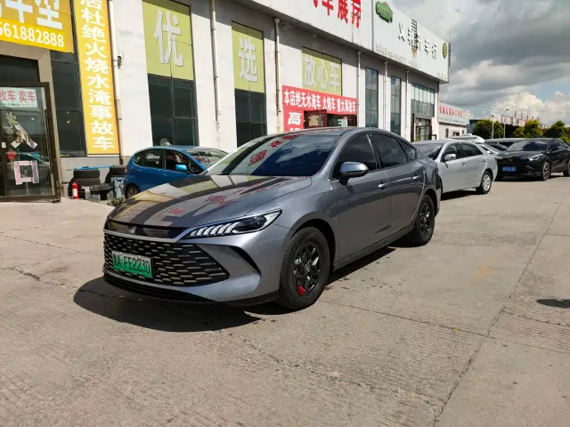 Фотография автомобиля — BYD Qin PLUS