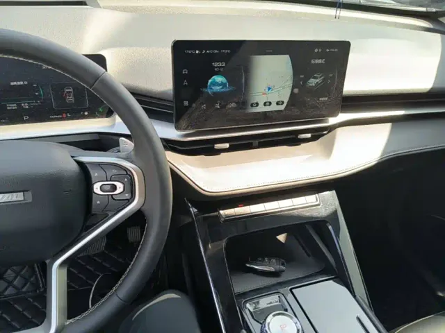 Haval H6 — Фото автомобиля 9