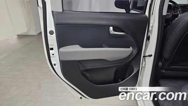 Kia RAY Новый Kia Ray Signature — Фото автомобиля 25