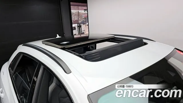 Audi Q8 55 TFSI quattro Premium — Фото автомобиля 19