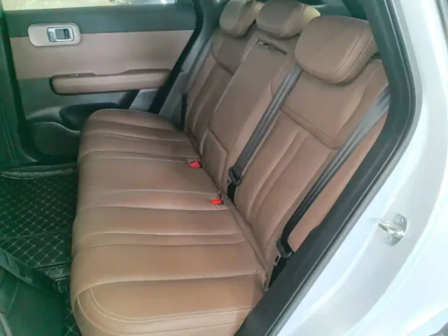 Wuling Starlight S — Фото автомобиля 16