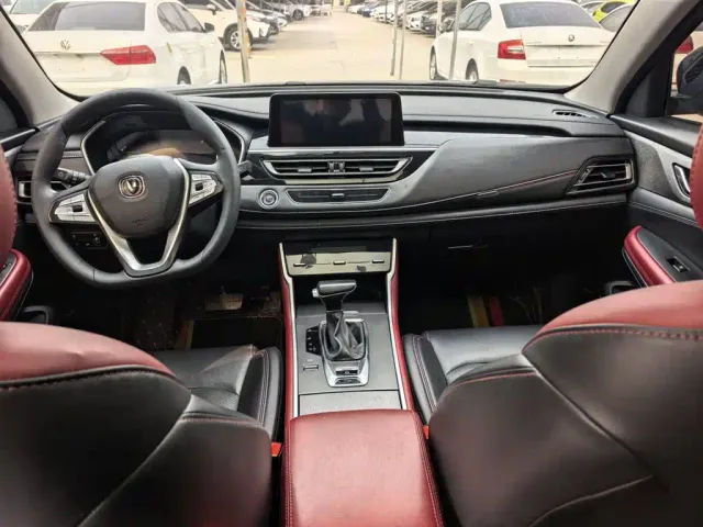 Changan CS75 — Фото автомобиля 21