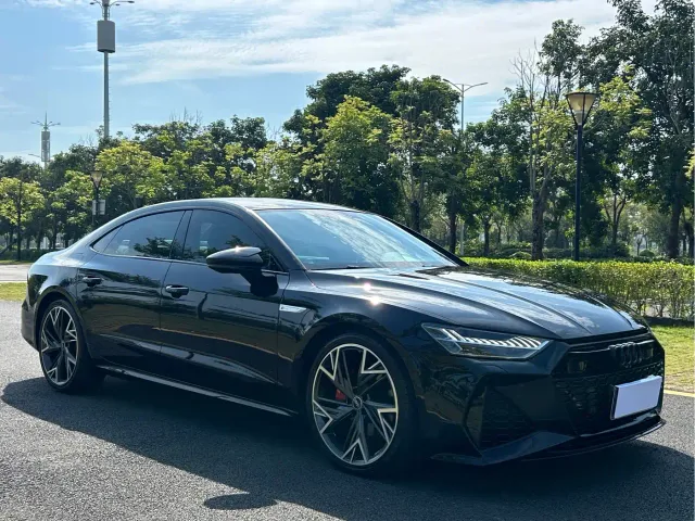 Audi A7L — Фото автомобиля 3