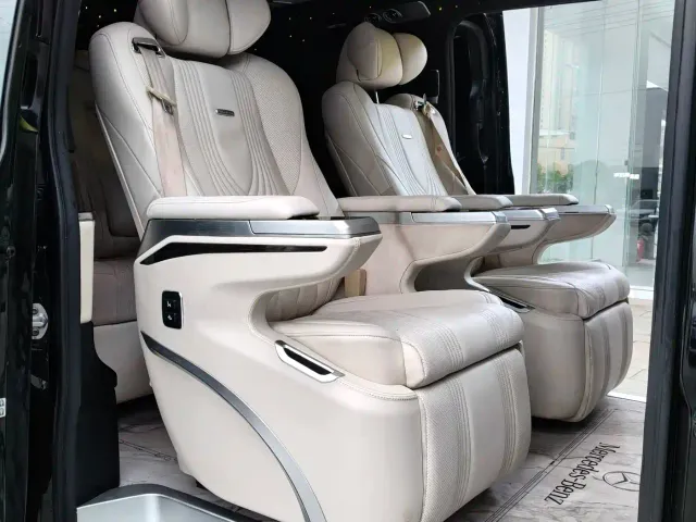 Mercedes-Benz V-Class — Фото автомобиля 9