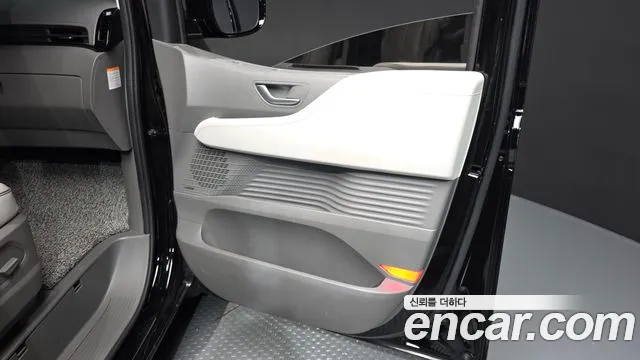 Hyundai Staria — Фото автомобиля 14