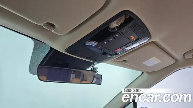 Kia Carnival — Фото автомобиля 24