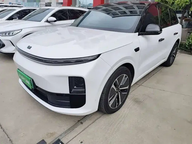 Фотография автомобиля — Li Auto L6