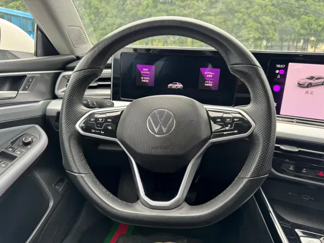 Volkswagen Lamando — Фото автомобиля 11