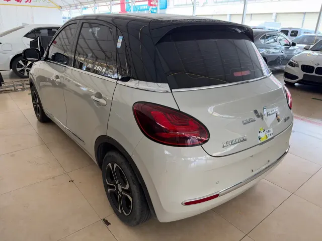 Wuling Bingo — Фото автомобиля 8