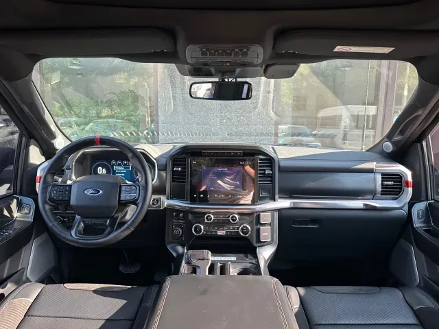 Ford F-150 Raptor — Фото автомобиля 11
