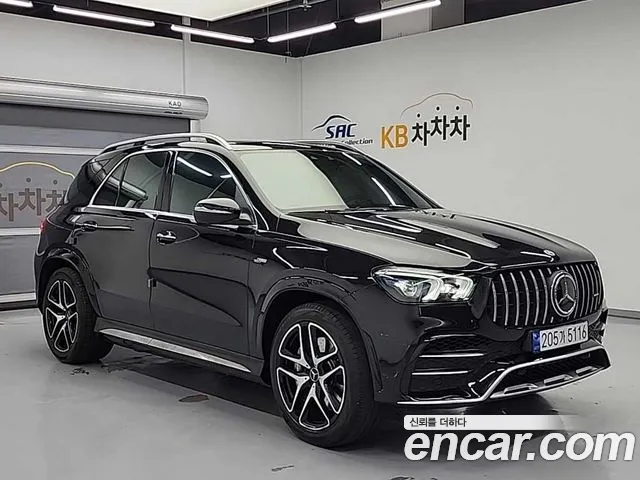 Mercedes-Benz GLE-Class — Фото автомобиля 4