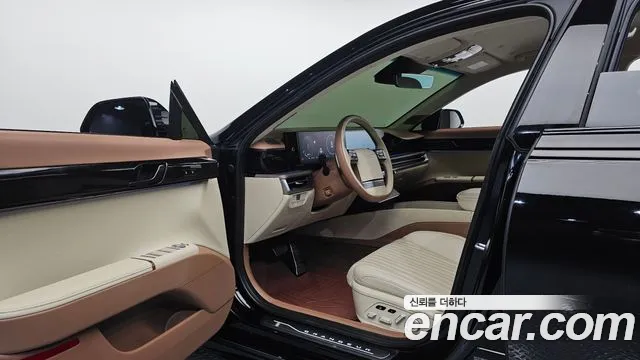 Hyundai Grandeur GN7 — Фото автомобиля 15