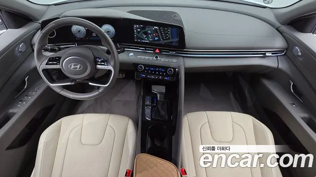 Hyundai Avante — Фото автомобиля 10