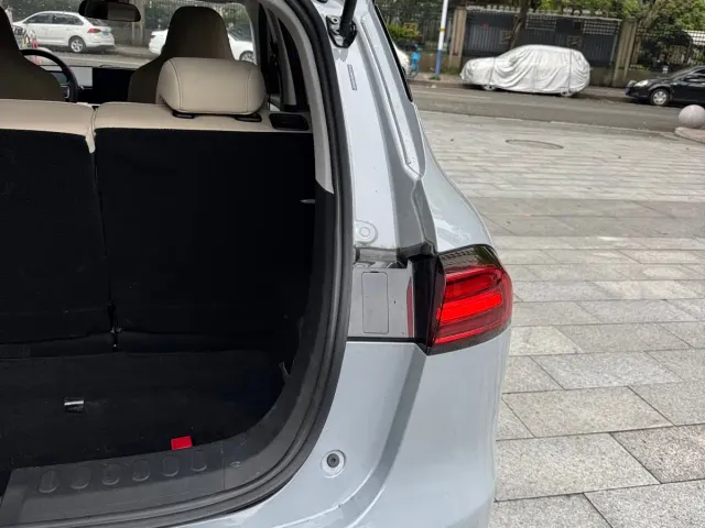 Wuling Binguo PLUS — Фото автомобиля 17