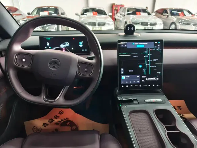 Nio ET5 Touring — Фото автомобиля 11