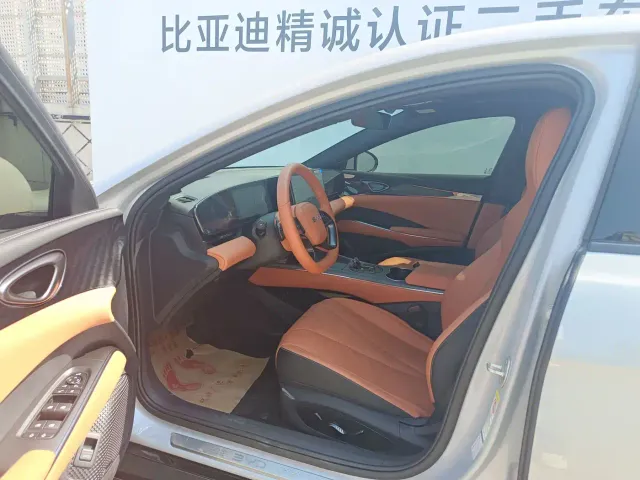 BYD Seal — Фото автомобиля 8