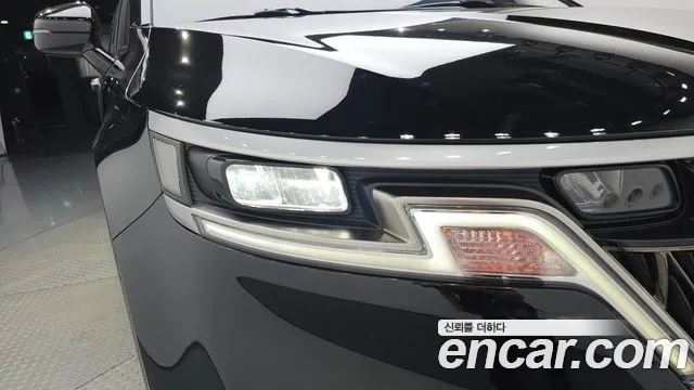 Kia Canival Carnival 4 поколение Дизель 9 мест Prestige — Фото автомобиля 19