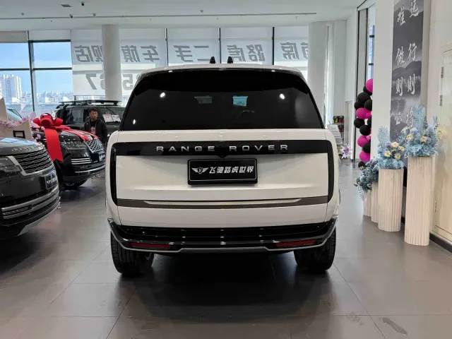 Land Rover Range Rover — Фото автомобиля 24
