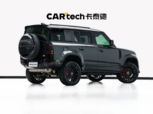 Land Rover Defender — Фото автомобиля 4