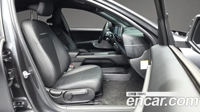 Hyundai Ioniq 6 — Фото автомобиля 17