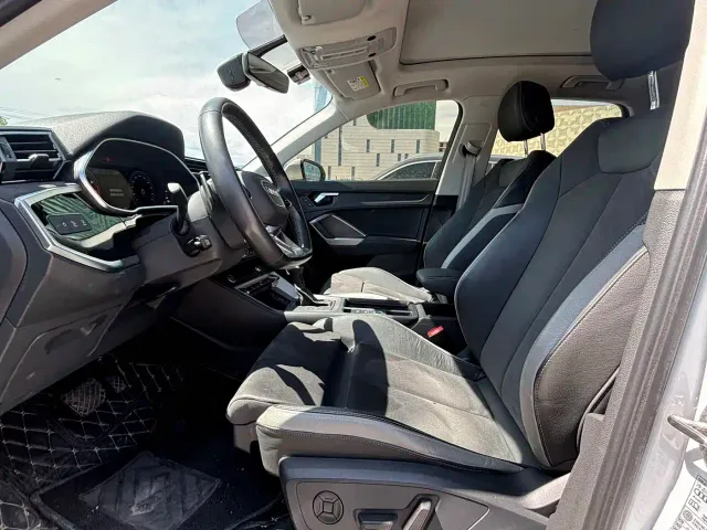 Audi Q3 — Фото автомобиля 14