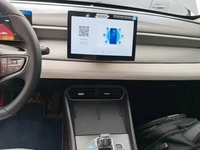 BYD Seal 05 DM-i — Фото автомобиля 12