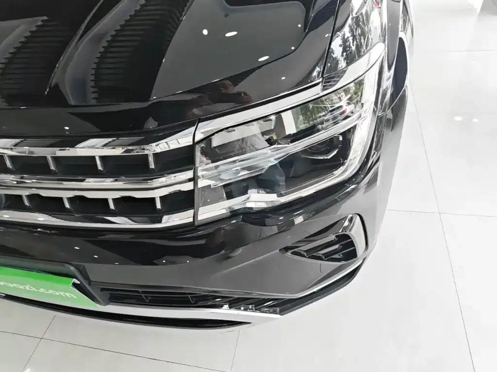 Volkswagen Teramont 2023 380TSI AWD Premium Luxury Edition — Фото автомобиля 17