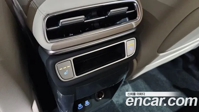 Genesis GV80 2.5T Бензин AWD — Фото автомобиля 16