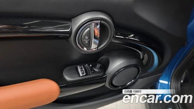 Mini Cooper — Фото автомобиля 30