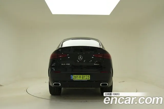 Mercedes-Benz GLE-Class — Фото автомобиля 4