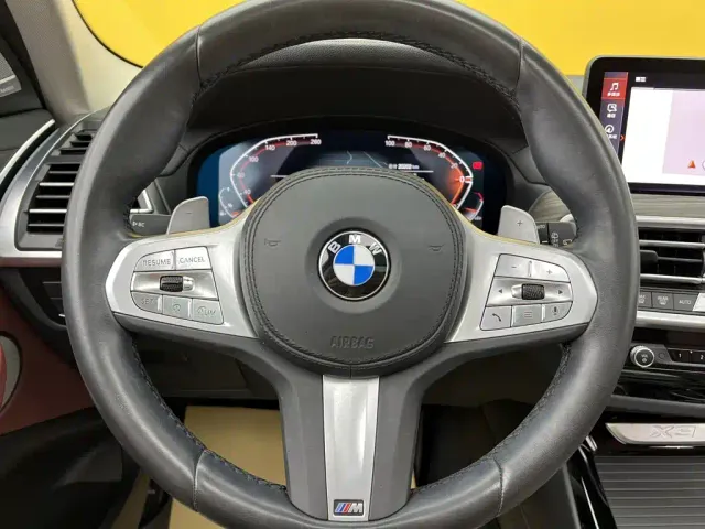 BMW X3 — Фото автомобиля 16