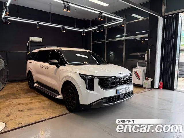 Kia Canival Новый Carnival 4 поколение Бензин 9 мест X Line — Фото автомобиля 2