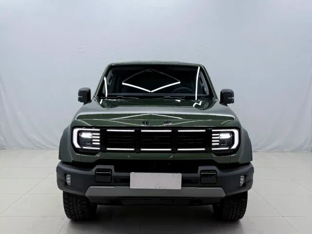BAIC BJ40 — Фото автомобиля 2