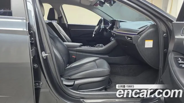 Hyundai Sonata — Фото автомобиля 26
