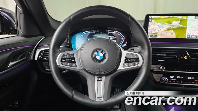 BMW 5-Series — Фото автомобиля 13
