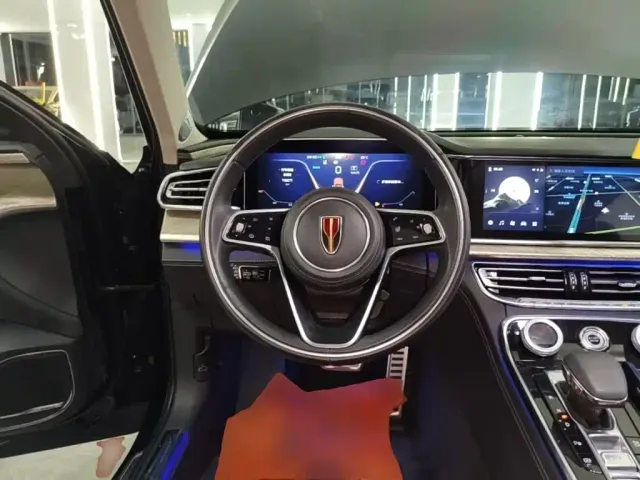 Hongqi H9 — Фото автомобиля 10