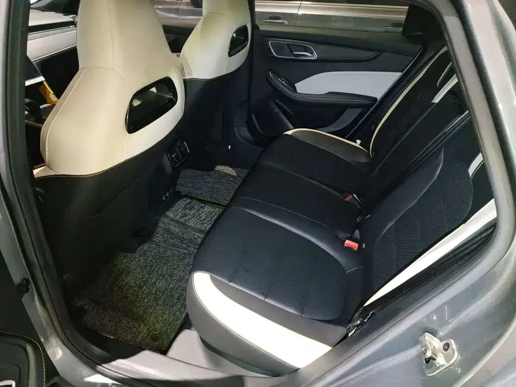 MG MG6 2021 Pro 1.5T Auto Trophy Luxury Edition — Фото автомобиля 16