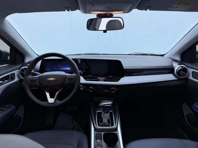 Chevrolet Monza — Фото автомобиля 6
