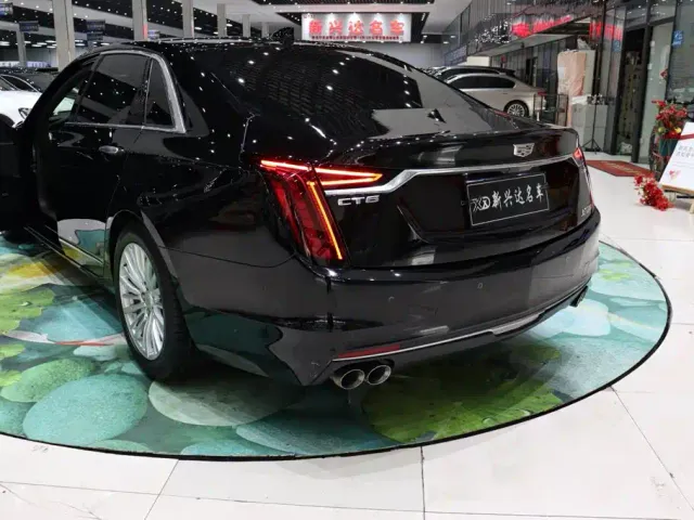 Cadillac CT6 — Фото автомобиля 22