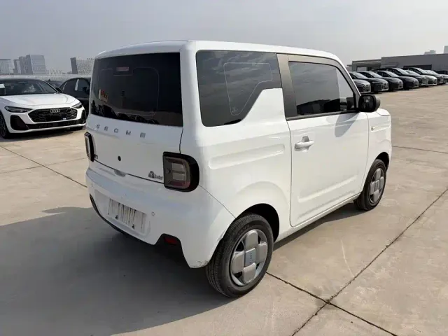 Geely Panda — Фото автомобиля 6