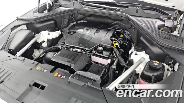 Genesis GV80 — Фото автомобиля 9