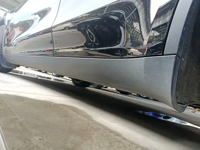 Tesla Model Y — Фото автомобиля 21