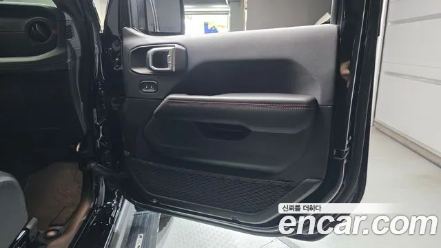 Jeep Wrangler Wrangler (JL) 2.0 Rubicon 2 двери — Фото автомобиля 25