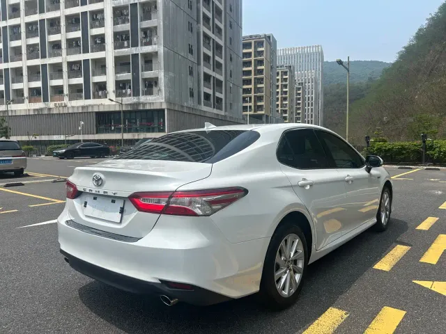 Toyota Camry — Фото автомобиля 26