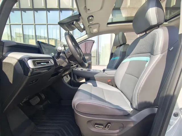 GAC Aion Y — Фото автомобиля 4