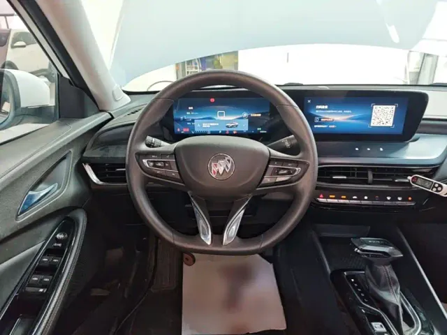 Buick Verano — Фото автомобиля 10