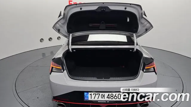Hyundai AVANTE — Фото автомобиля 20