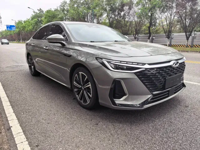 Chery Arrizo 8 — Фото автомобиля 3