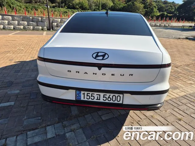 Hyundai Grandeur GN7 — Фото автомобиля 4