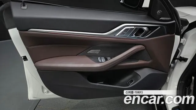 BMW 4 Series G22 — Фото автомобиля 13